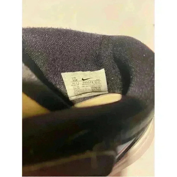 NIKE KYLIE infinity se basketball sneakers‎ boys Sz 10 - Picture 5 of 5